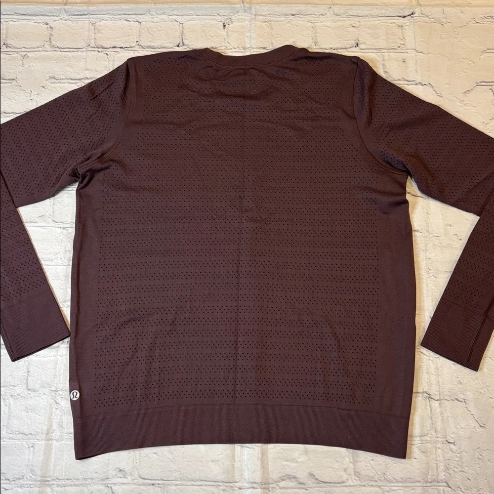 Lululemon Breeze By Long Sleeve Squad
